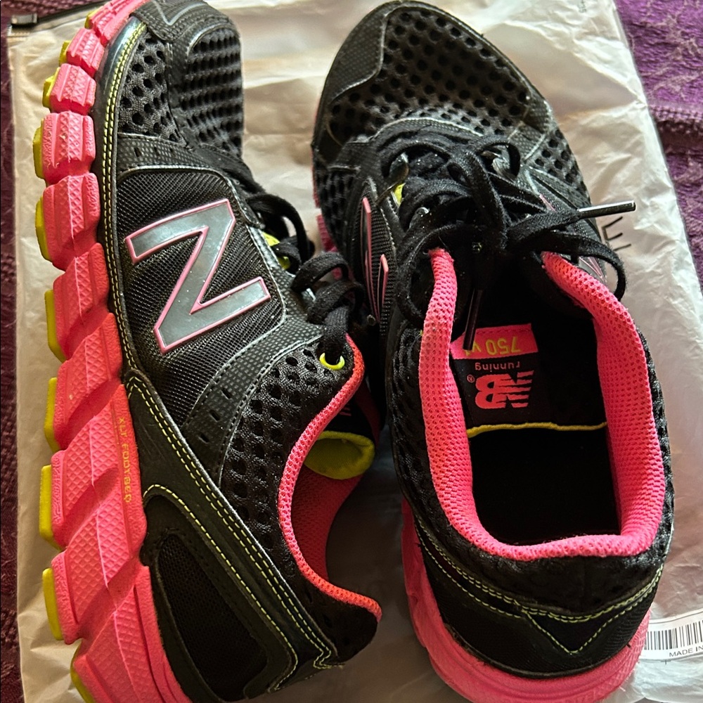 New Balance Black and Pink Athletic Shoes